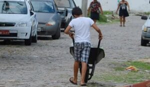 Acre se destaca com menor registro de afastamento por trabalho infantil