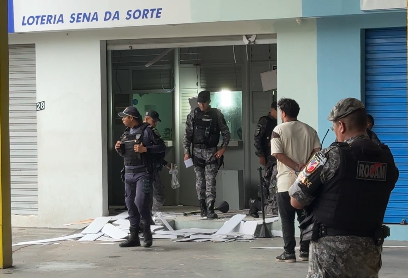Explosão em casa lotérica durante assalto em Manaus