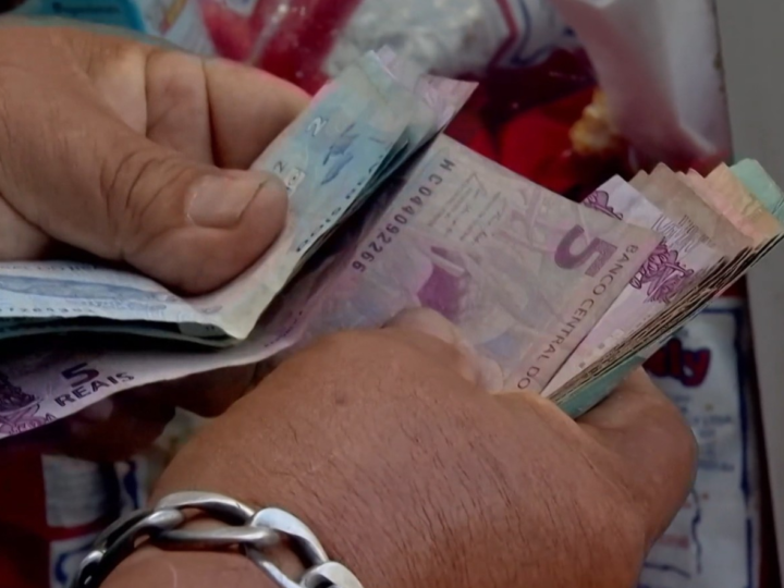 Mais de 15% dos amazonenses saem da pobreza entre 2022 e 2024