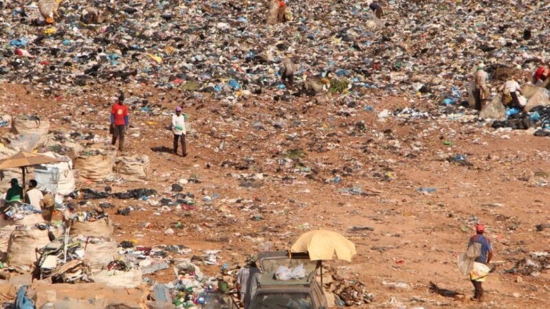 Justiça determina medidas urgentes para encerrar lixão e conter riscos à saúde no Acará,
