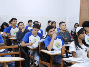 A volta às aulas no Acre: Mais de 130 mil alunos na rede pública