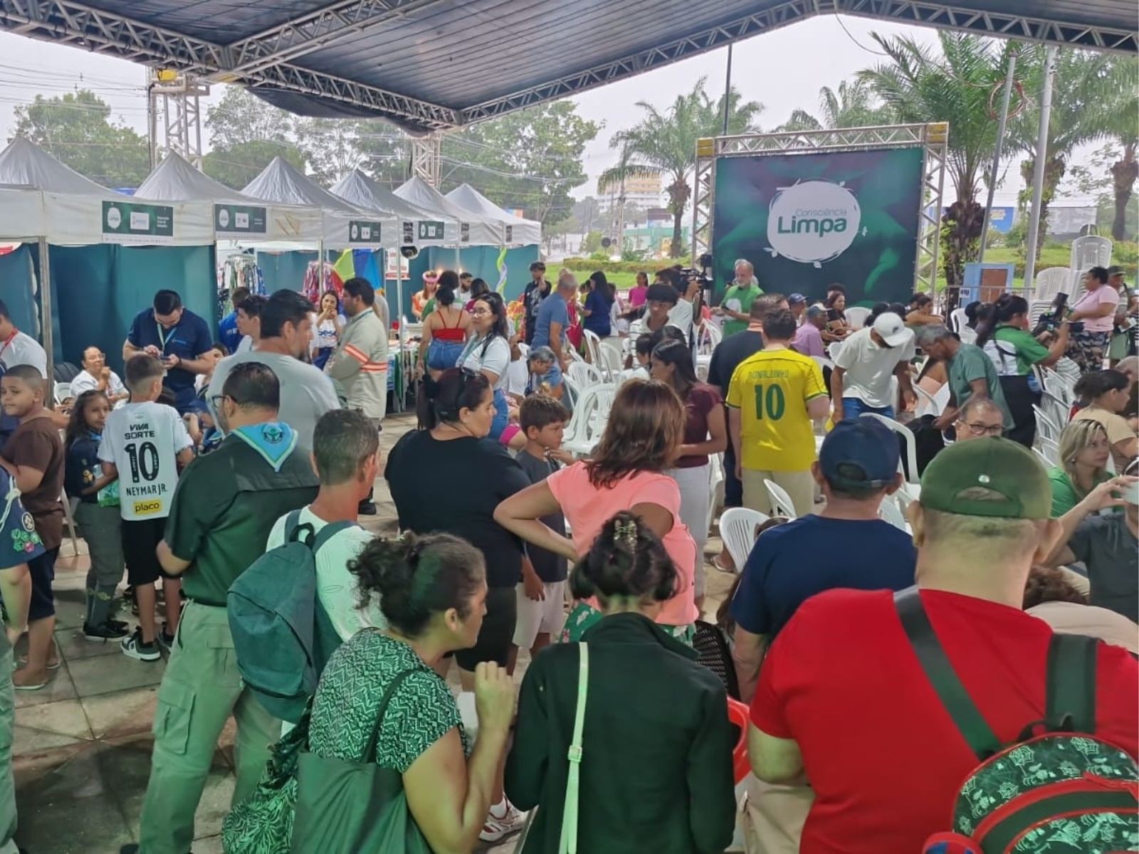 Projeto Consciência Limpa Leva Serviços e Ações ao Lago do Amor em Rio Branco