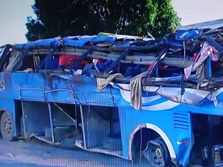 Acidente com Ônibus de trabalhadores rurais deixa Seis mortos em SP