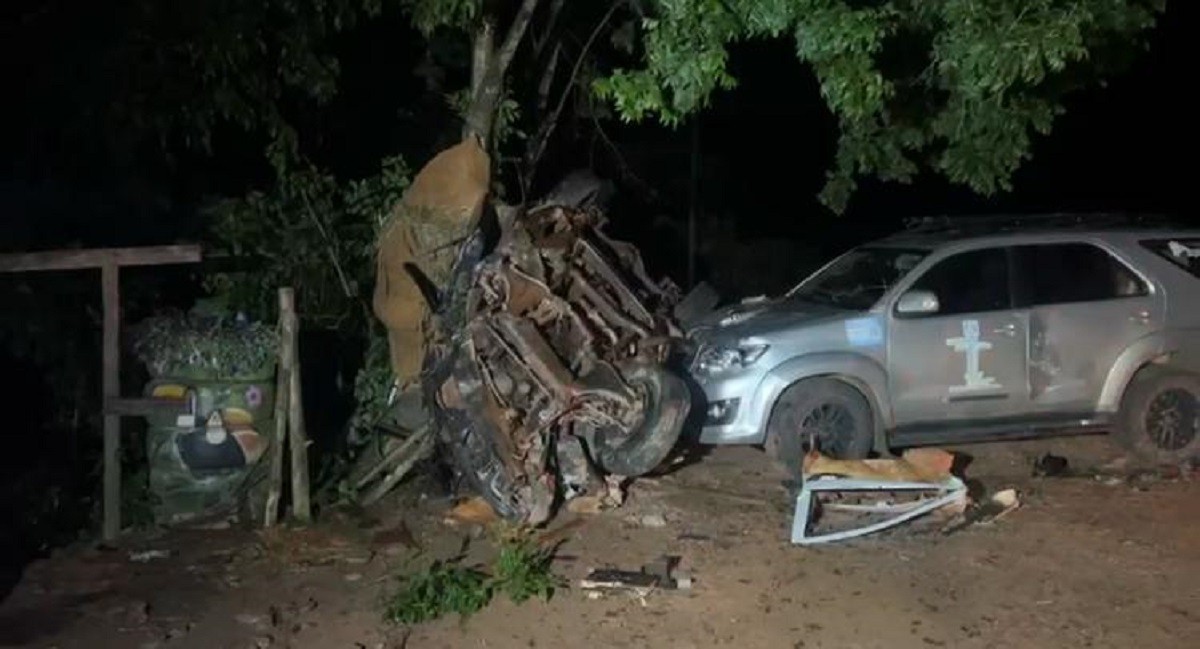 Acidente fatal na TO-030: Caminhonete carregada de melancias perde o controle e mata duas