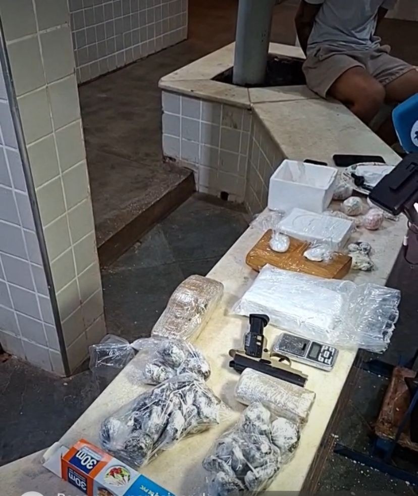 Jovem preso por tráfico de drogas em Santarém