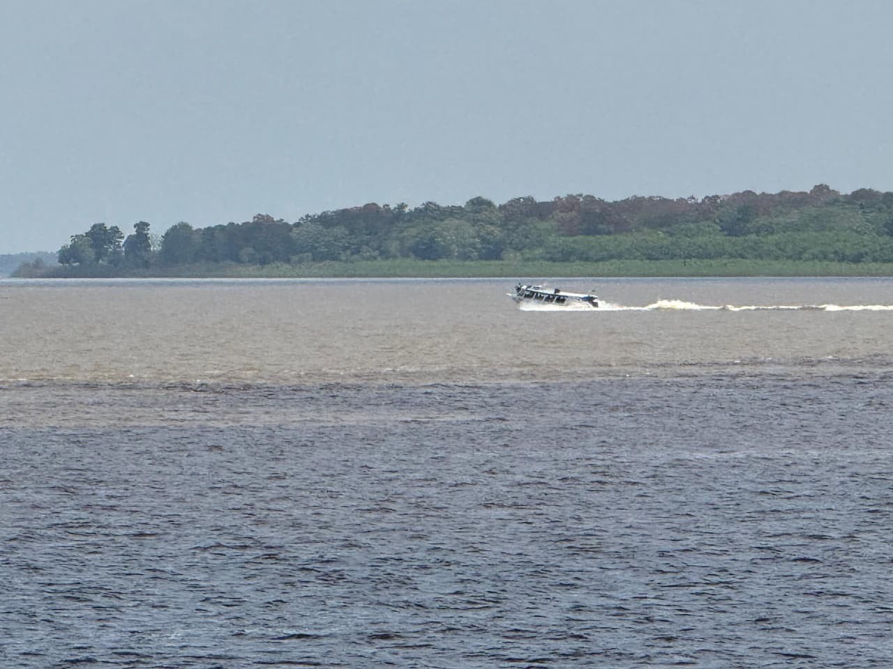 Ministério Público Investiga Falhas no Transporte Escolar Fluvial em Guajará, Amazonas