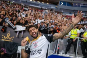Corinthians confirma lesão de Yuri Alberto na coxa esquerda