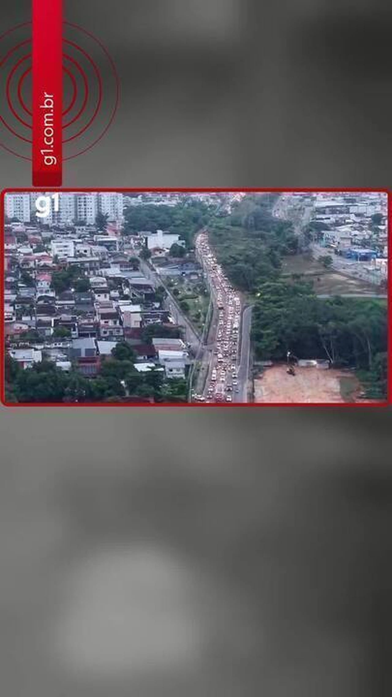 Congestionamento de 10 km em Manaus após acidente com poste na Avenida das Torres