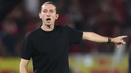 Flamengo Anuncia a Demissão de Filipe Luís Após Goleada