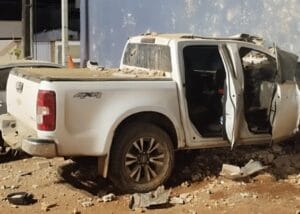 Motorista é Detido Após Colidir com Prédio Público e Danificar Veículos Estacionados em Boa Vista