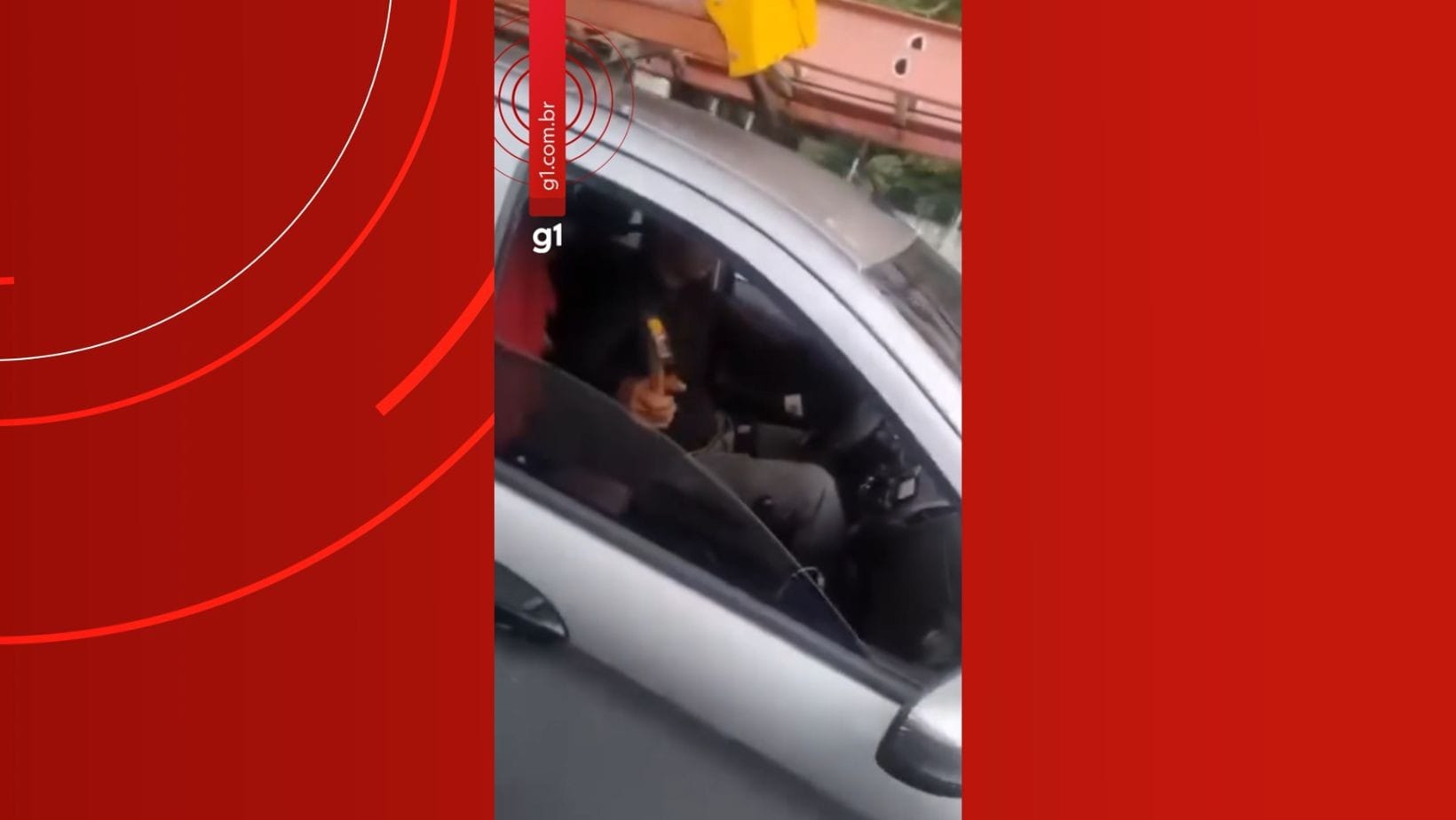 Motorista demitido após intimidar socorristas com martelo em Manaus