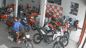 Prisão de Suspeitos e Recuperação de Motocicleta Após Assalto em Ananindeua