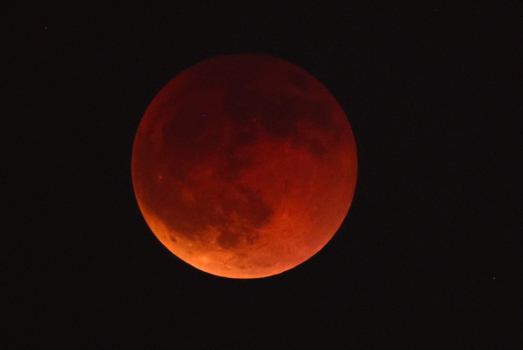 Eclipse Lunar: A Lua de Sangue Brilhará em Rondônia nesta Terça-Feira