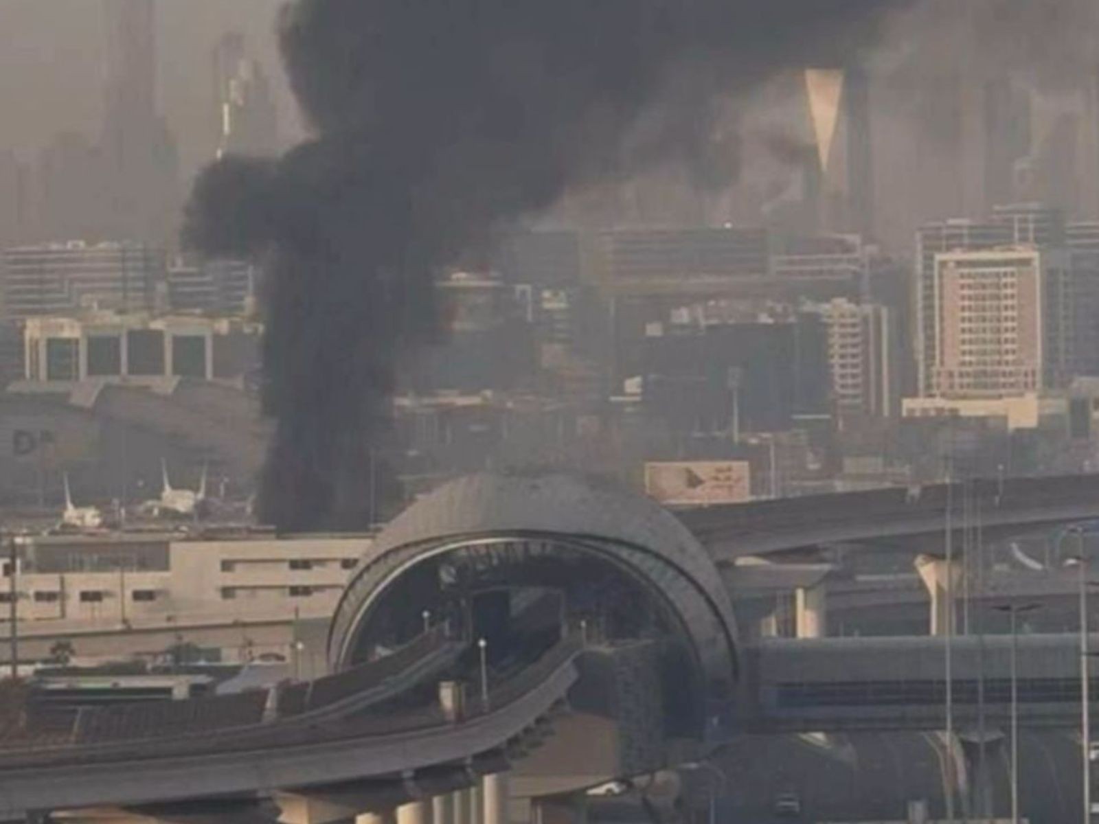 Rotina de Jogador Brasileiro em Dubai em Meio a Conflitos no Oriente Médio