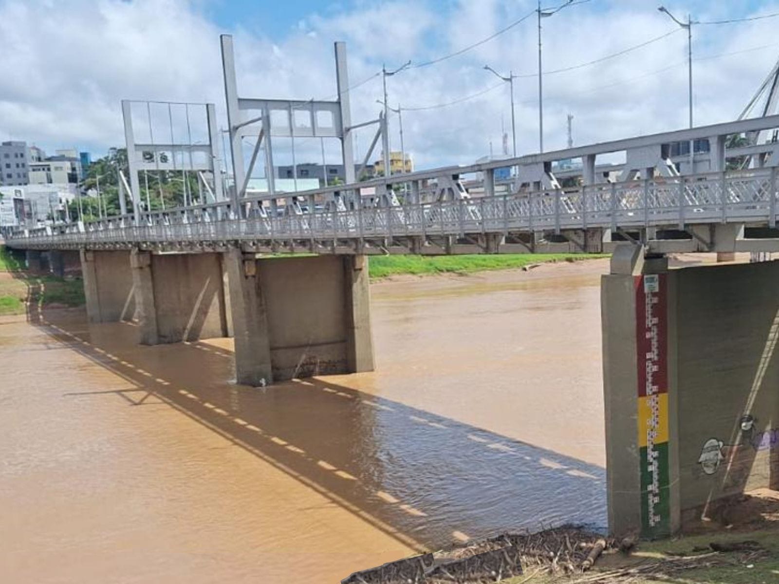 Rio Acre Registra Queda no Nível das Águas Após Período Crítico