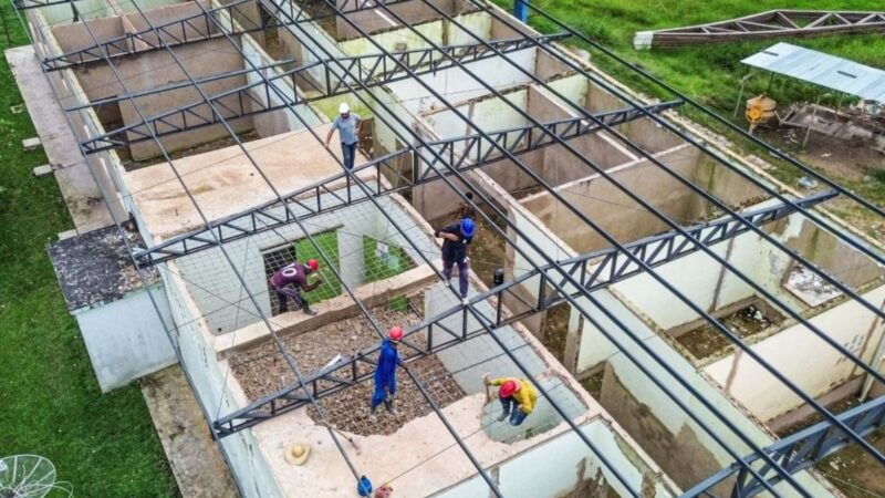 Moradores de Feijó Cobram Conclusão de Reforma do Hospital Geral com Obras Prolongadas