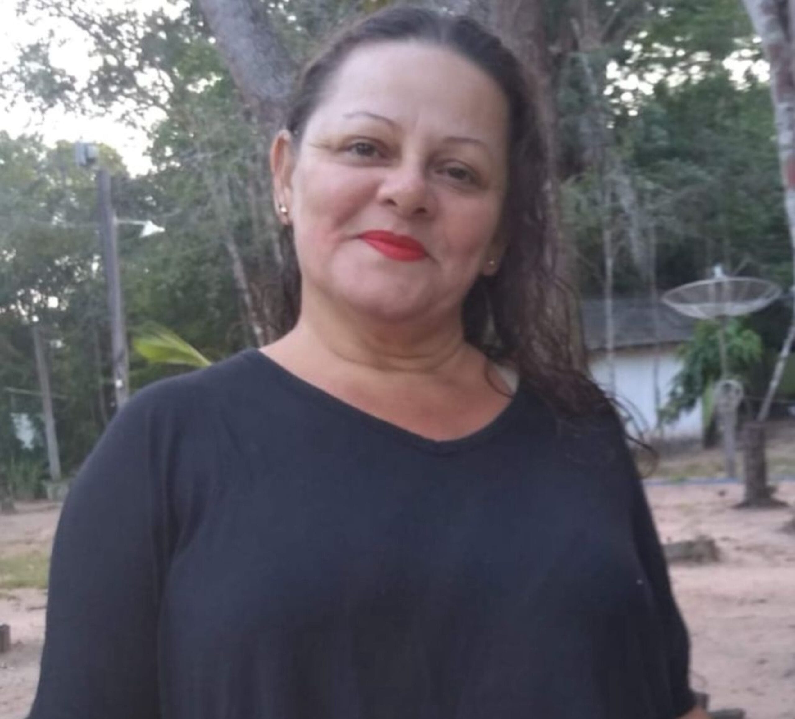 Tragédia na Maternidade: Técnica de Enfermagem Morre em Acidente e Família Busca Justiça