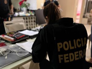 Operação da PF Investiga Irregularidades em Investimentos do Amazonprev no Amazonas