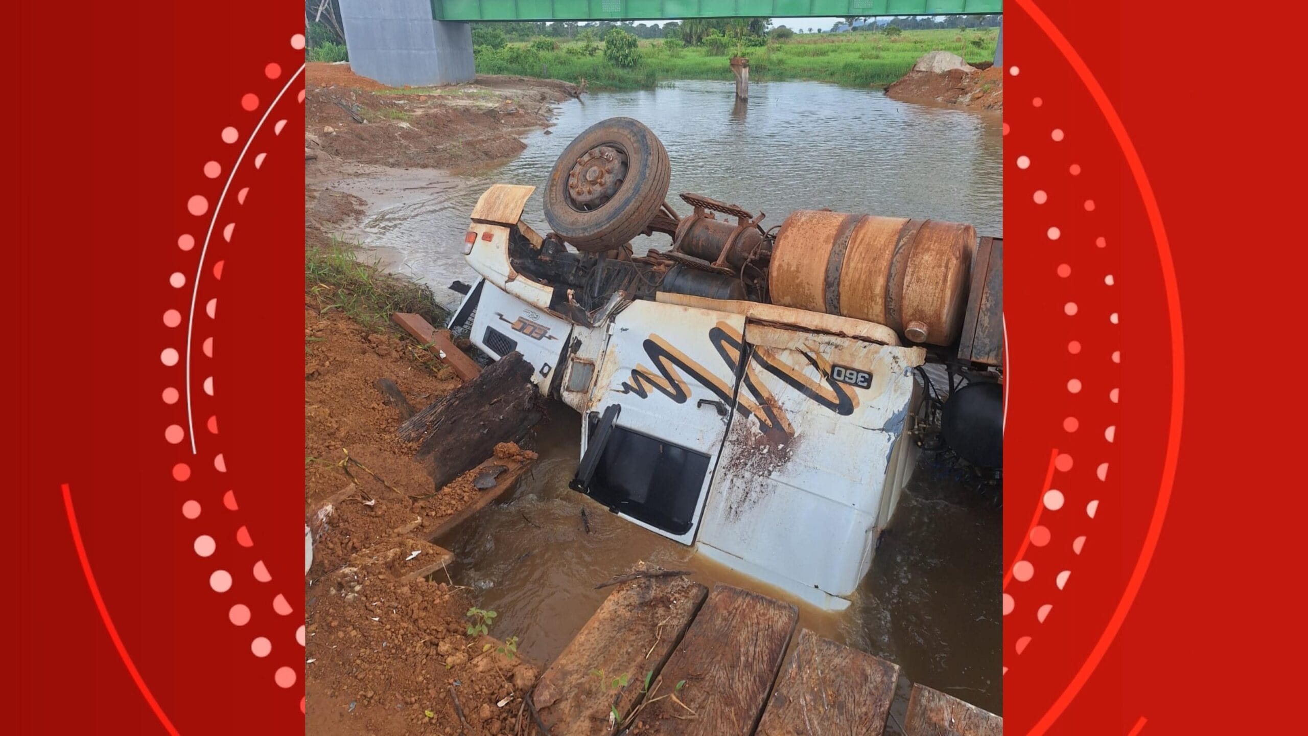 Acidente com Carreta de Soja em São Miguel do Guaporé: Entenda o Caso