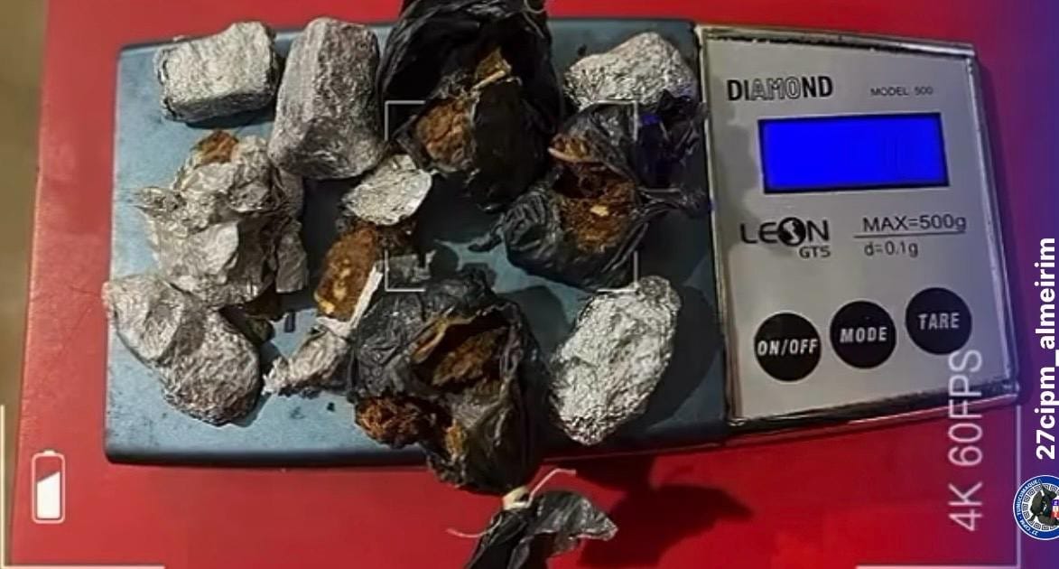 Trio Detido em Almeirim por Suspeita de Tráfico de Drogas Após Tentativa de Fuga