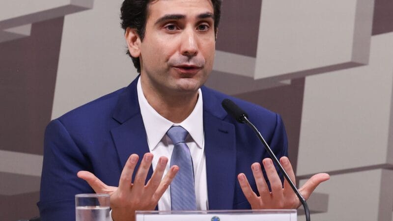 Gabriel Galípolo Solicita Aprovação de PEC para Aumentar Autonomia do Banco Central