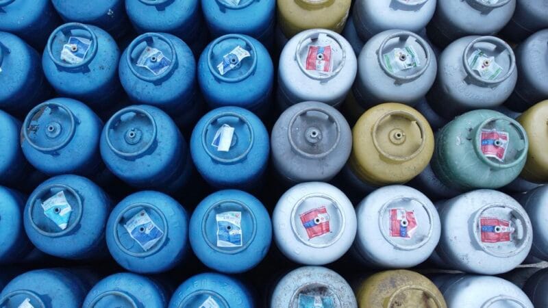 Gás do Povo: Vale-recarga é liberado para 206 mil famílias em todo o Brasil