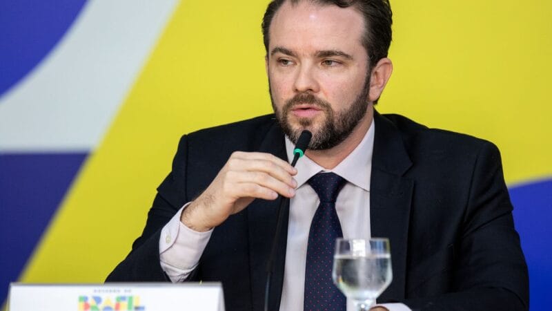 25 Estados Aceitam Subsídio ao Diesel Importado em Medida do Governo