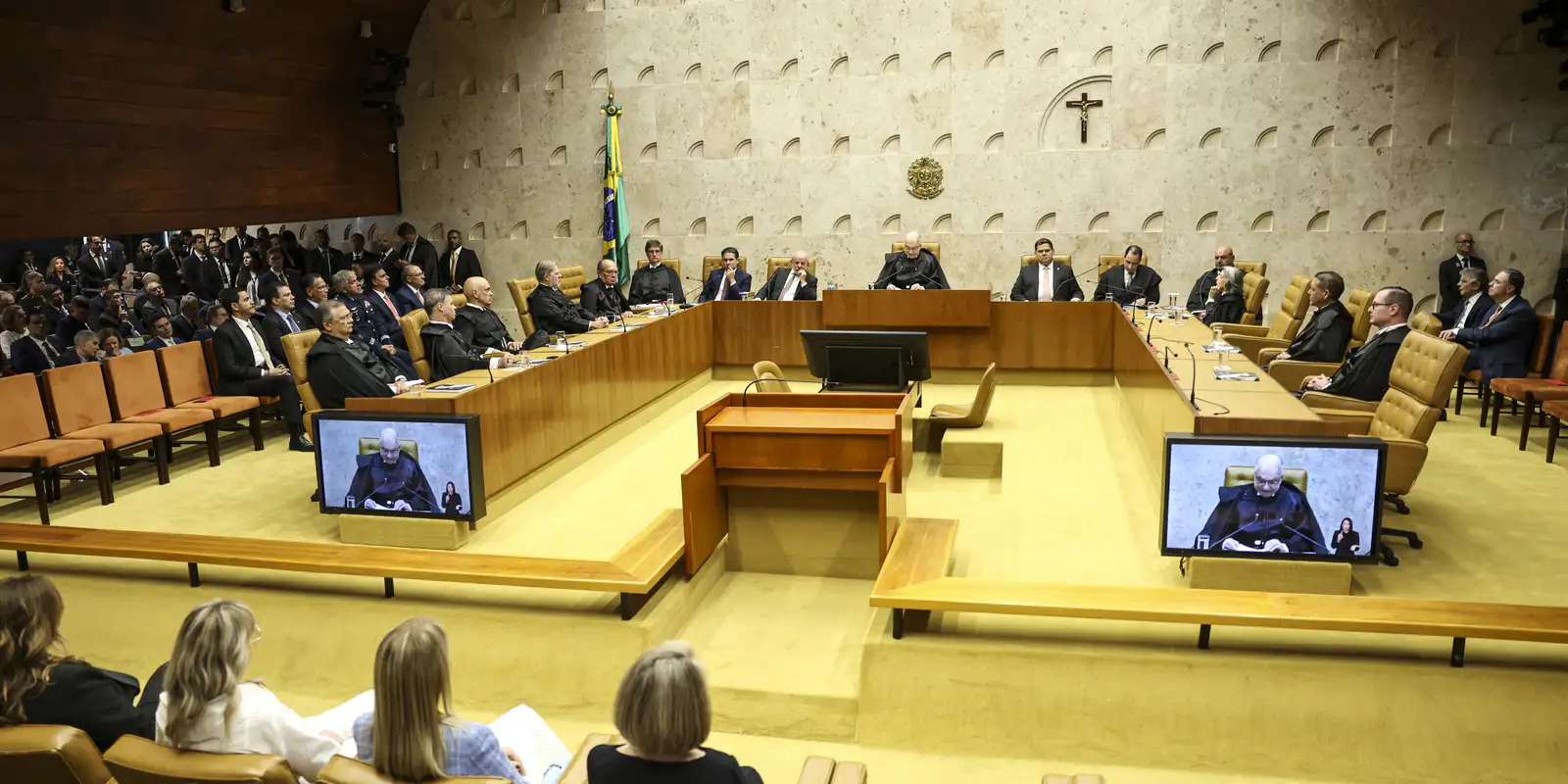 STF Avalia Inconstitucionalidade de Lei de SC sobre Cotas Raciais