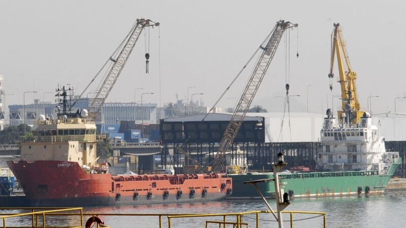 TRF2 Mantém Liminar que Suspende Imposto de Exportação de Petróleo