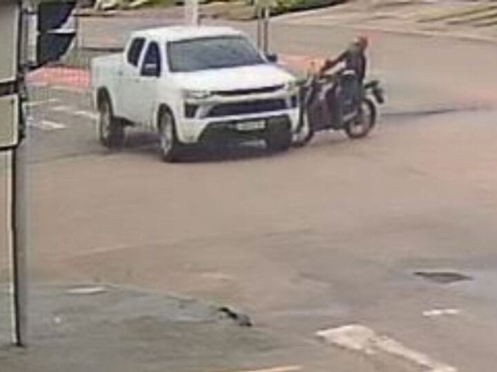 Motociclista Ferido em Acidente em Santana: Suspeita de Traumatismo Craniano