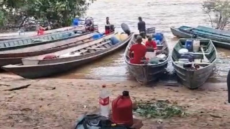 Acidente no Rio Jari Deixa Dois Desaparecidos em Busca por Resgate