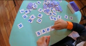 Alfabetização no Amazonas: Apenas 16 Municípios Atingem Meta Nacional para 2025