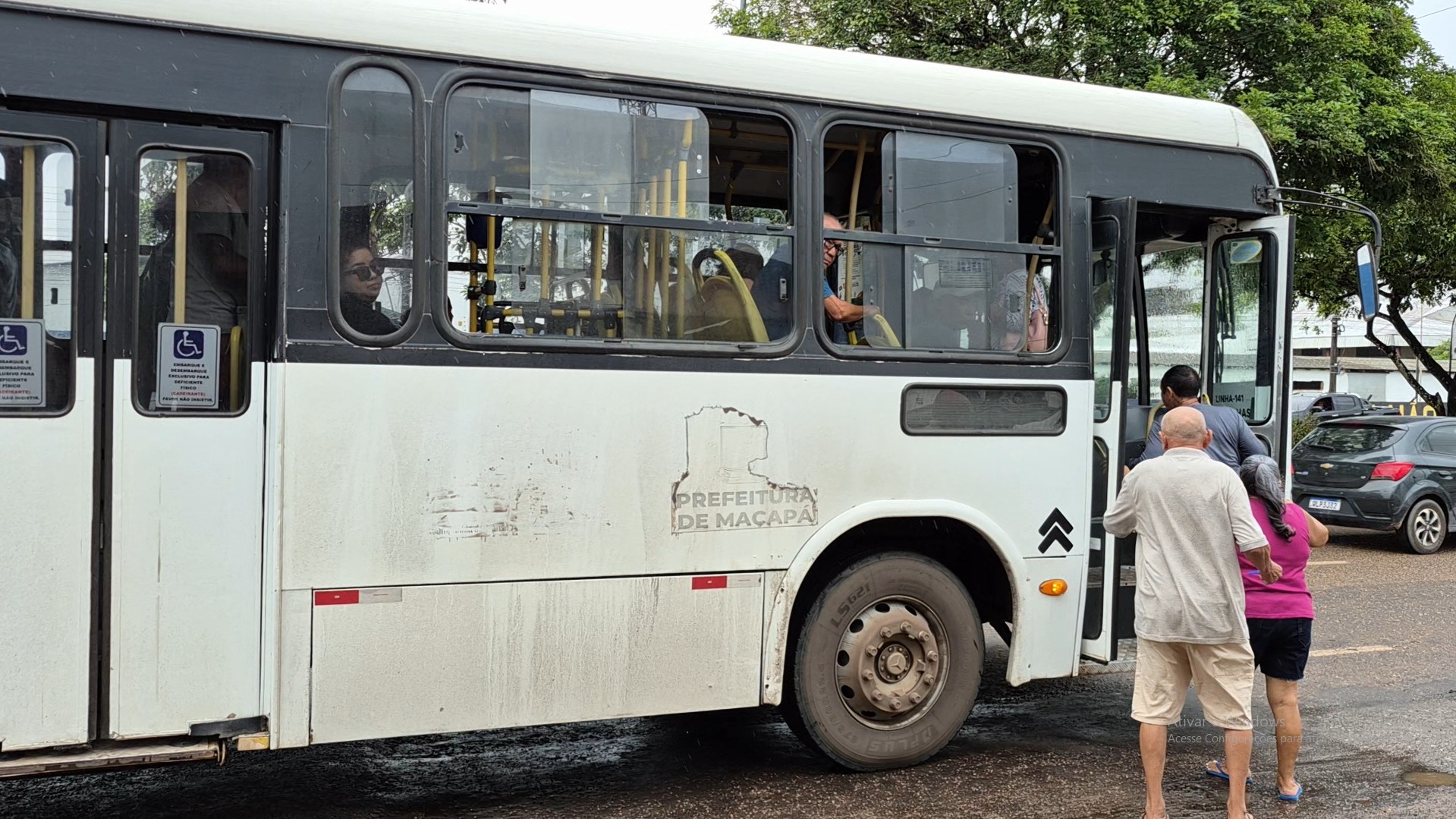 Greve de Motoristas em Macapá: Falta de Pagamento Leva à Paralisação Parcial