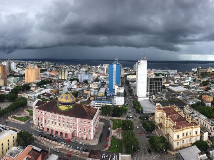 O Fenômeno das Mudanças Rápidas de Tempo em Manaus: Uma Análise Meteorológica