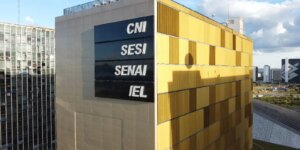 Confiança da Indústria Brasileira Chega ao Menor Nível Desde 2020