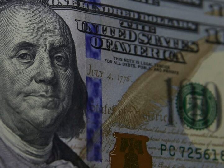 Dólar e Bolsa em Alta: Alívio no Oriente Médio Impacta o Mercado Financeiro