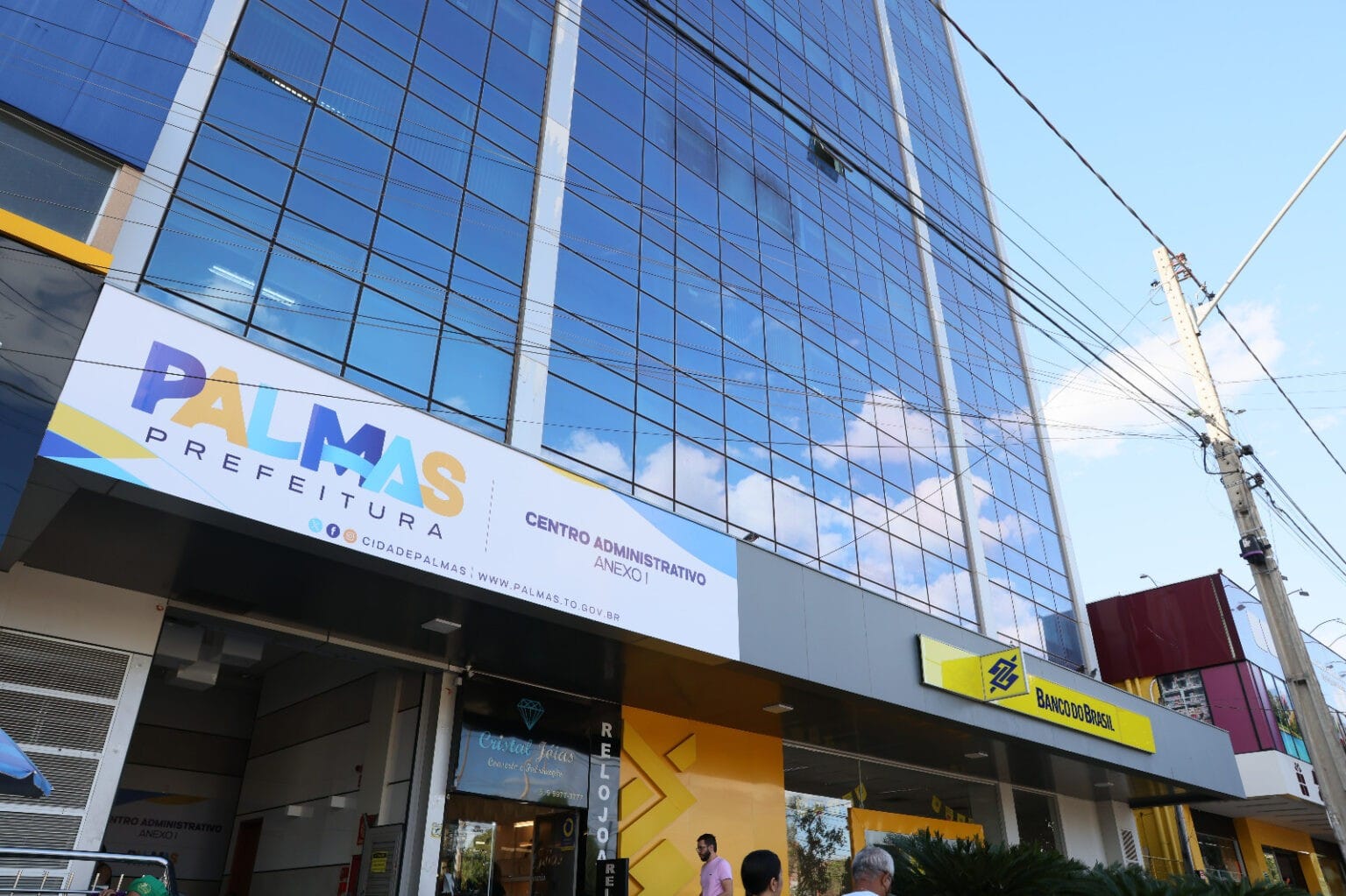 Prefeitura de Palmas Autoriza Repasse de Área Pública para Quitação de Dívida com Empresa de Ônibus