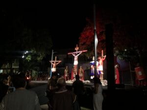 Espetáculo Paixão de Cristo Atraí Grande Público em Santarém