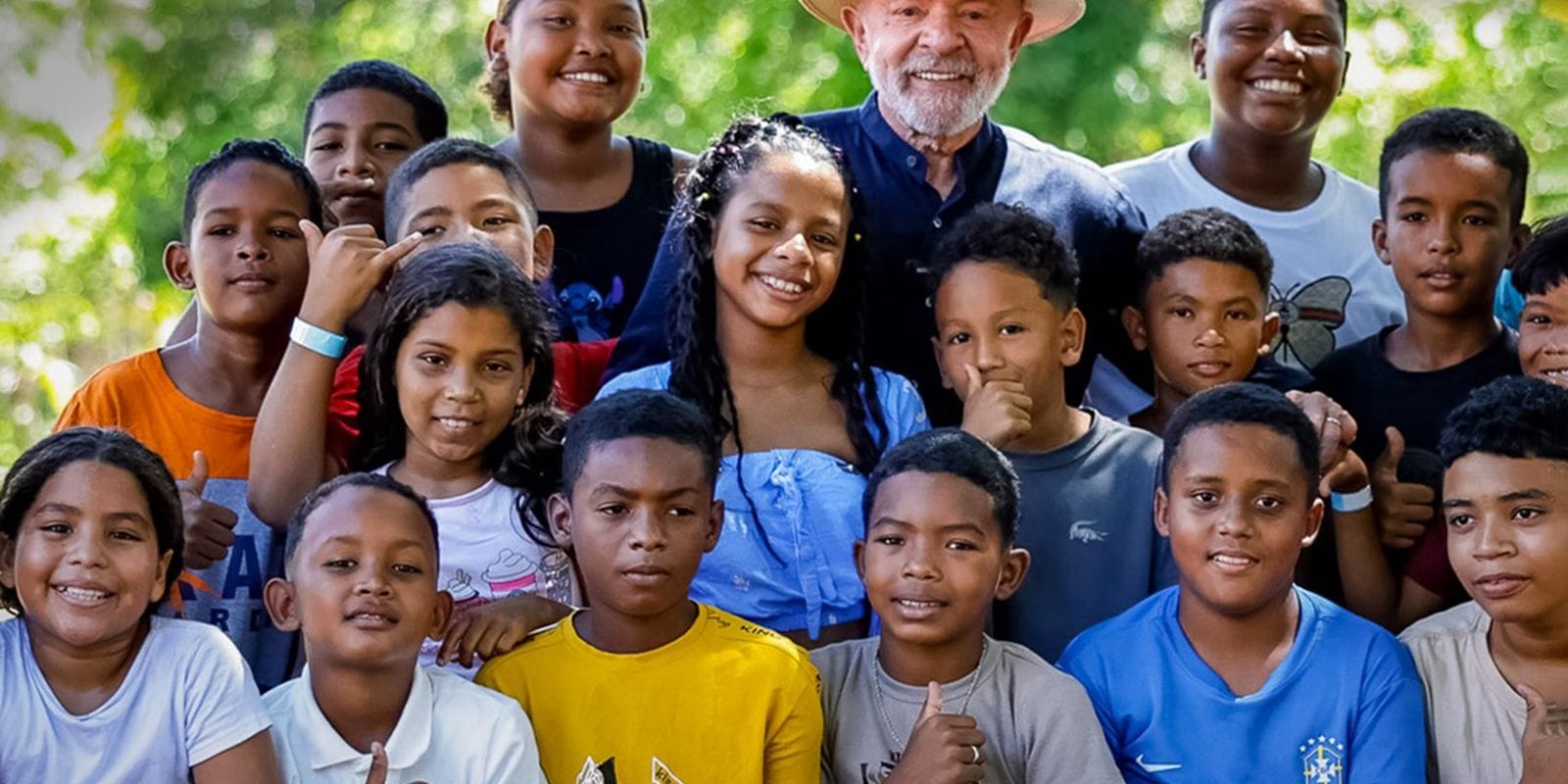 Páscoa: Uma Mensagem de Renovação e União de Lula e Alckmin