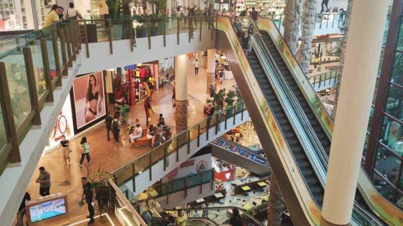 Horários de Funcionamento do Comércio e Shoppings em Manaus no Dia do Trabalhador