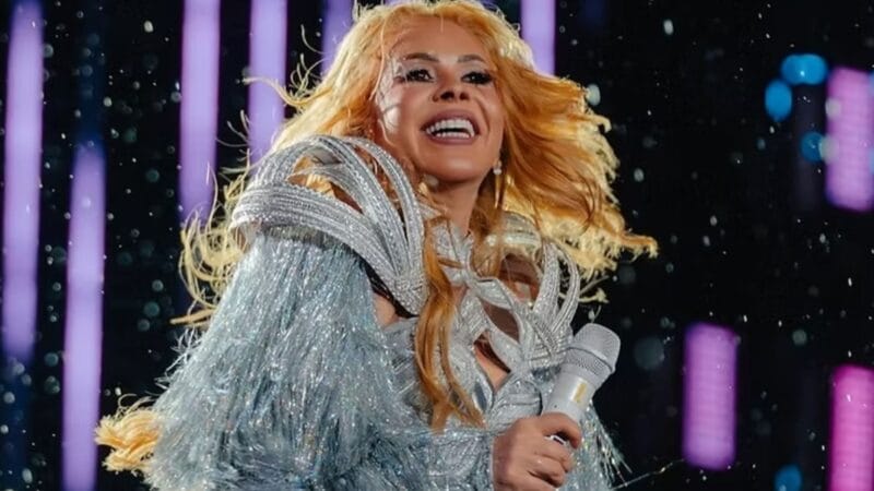 Joelma se apresenta em Cruzeiro do Sul durante a Festa do Trabalhador