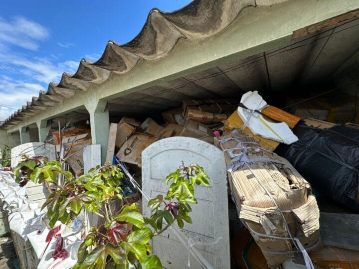 Decisão Judicial Garante Limpeza e Acolhimento para Idoso Acumulador no Acre