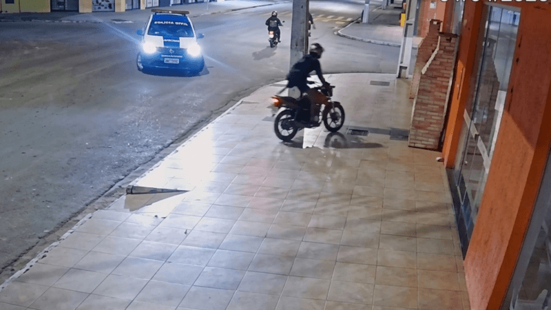 Motociclista é Detido Após Acidente em Tentativa de Fuga da Polícia em Tocantins