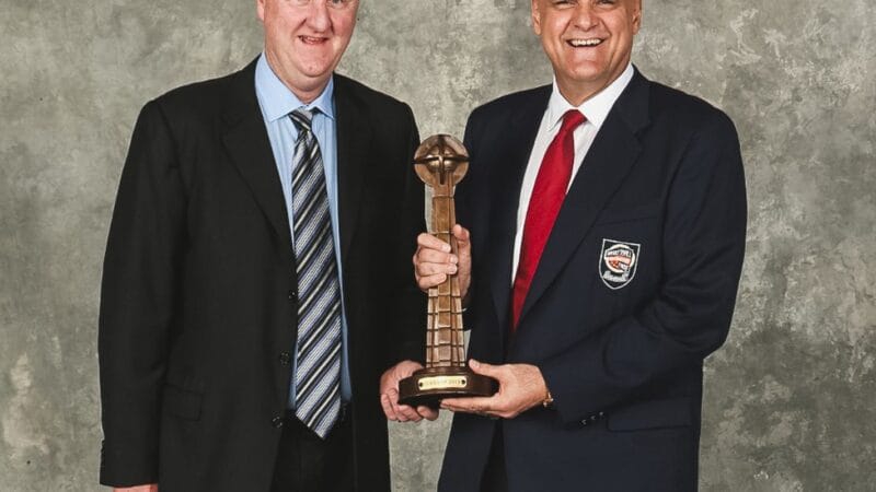 Ministério do Esporte Recorda Legado de Oscar Schmidt Após sua Morte