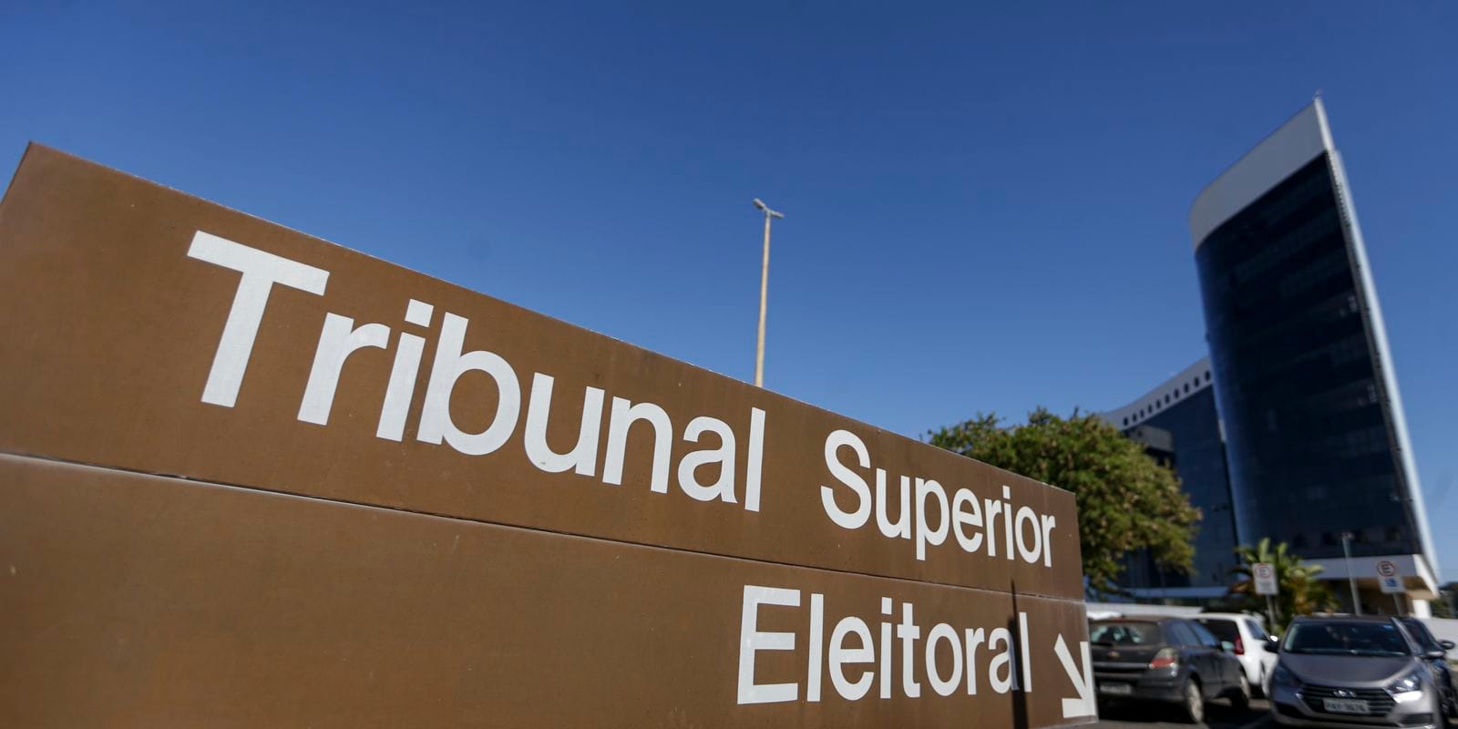 TSE Retoma Julgamento que Pode Impactar Governança em Roraima