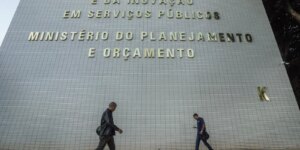 Novo Orçamento de 2027 Impõe Limites a Gastos com Pessoal e Benefícios Fiscais