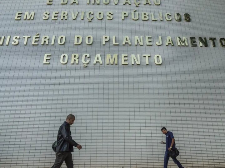 Novo Orçamento de 2027 Impõe Limites a Gastos com Pessoal e Benefícios Fiscais