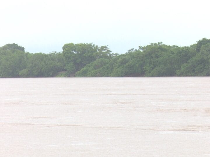 Desaparecimento de Quatro Pessoas Após Naufrágio em Machadinho do Oeste