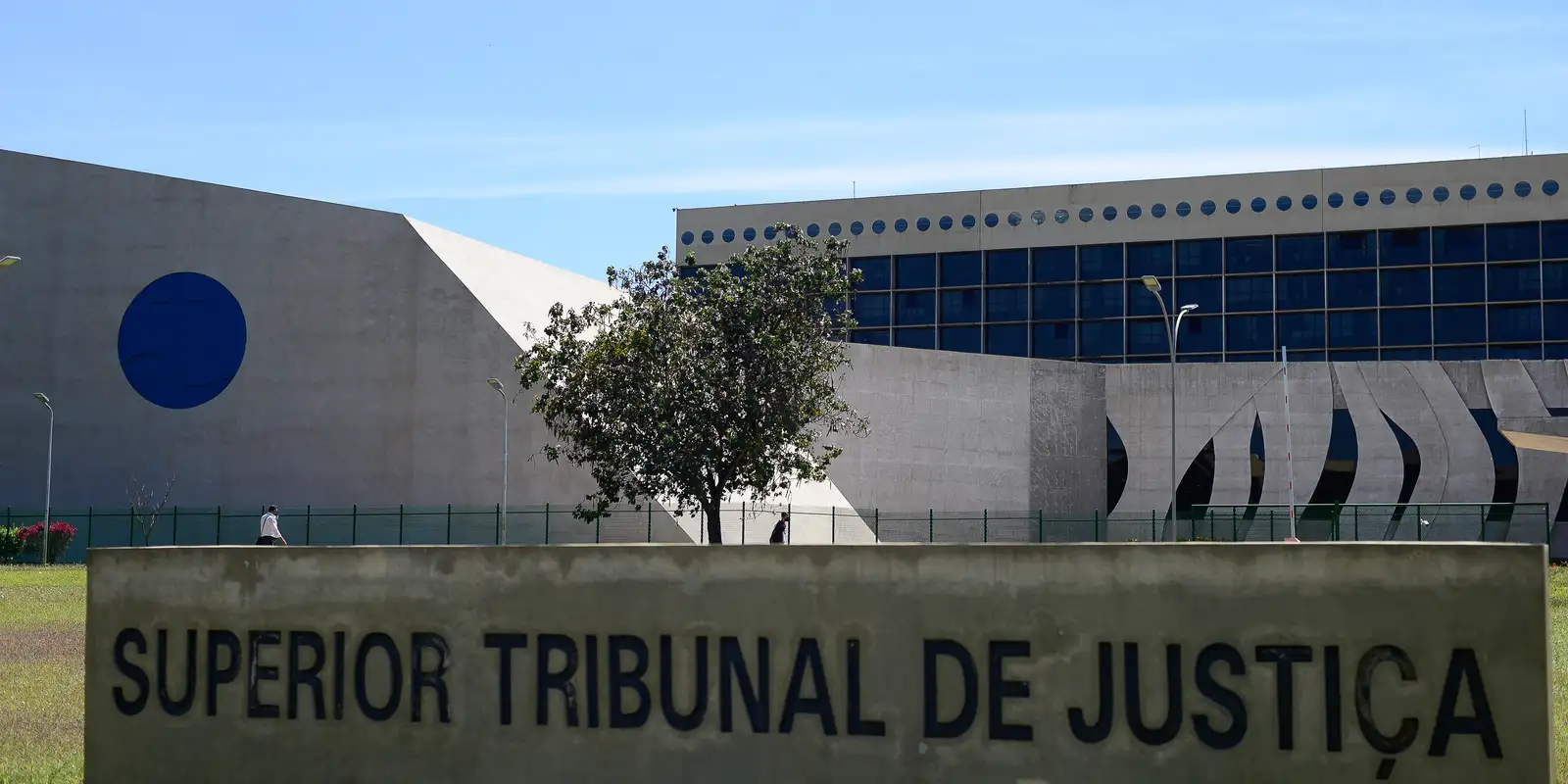 STJ Define Limites para Uso de Inteligência Artificial em Provas Judiciais