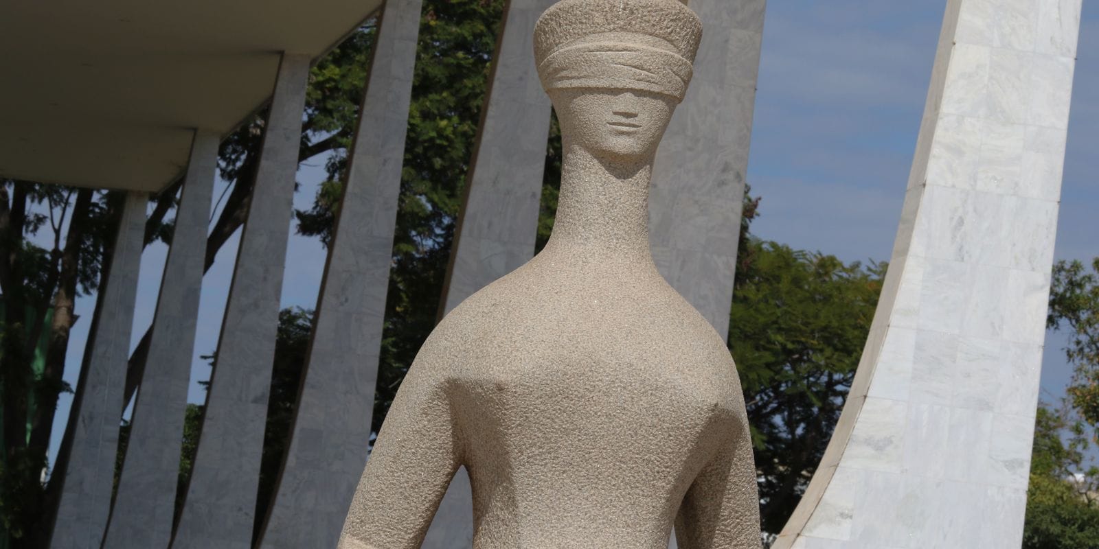 Decisão do STF Determina Forma de Eleição para Mandato-Tampão no RJ